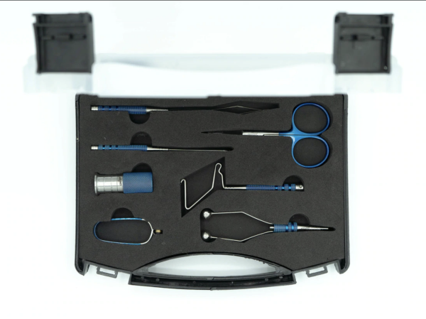 Umpqua Dream Stream Plus 7 Piece Fly Tying Tool Kit Open Umpqua Dream Stream Plus 7 Piece Fly Tying Tool Kit Open